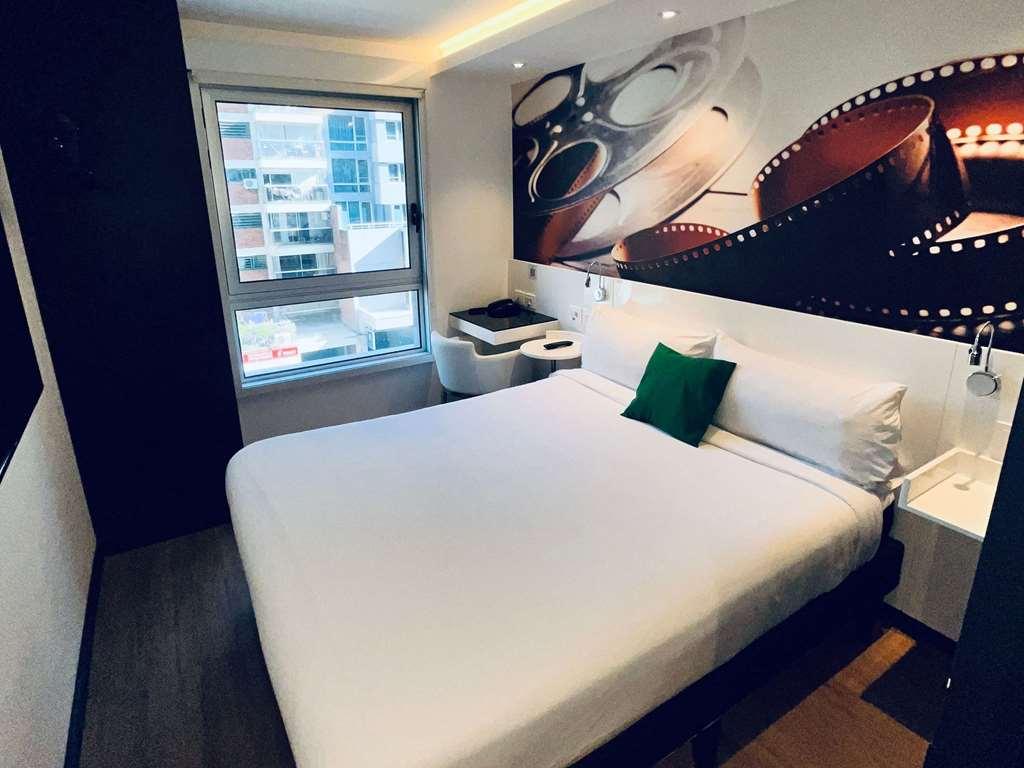 Hotel Ibis Styles Montevideo Biarritz Camera foto
